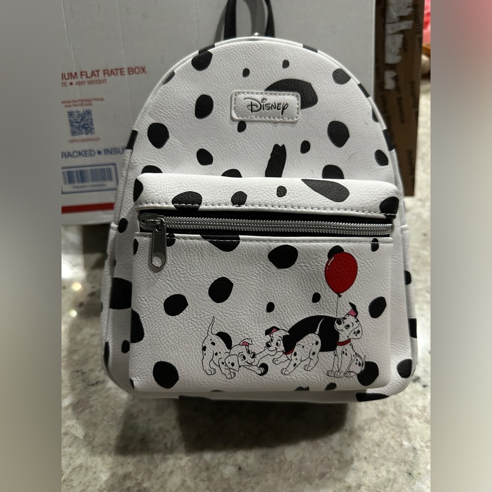 NWT Never Been Used Disney Loungefly 101 Dalmatians Mini Backpack